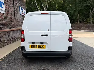Used 2019 Peugeot Partner Professional L1 White - Interior and Exterior details 20