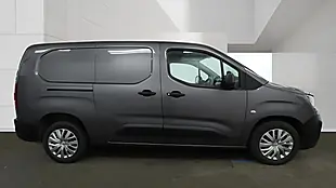 Used 2019 Peugeot Partner Professional Long Grey - Interior and Exterior details 6