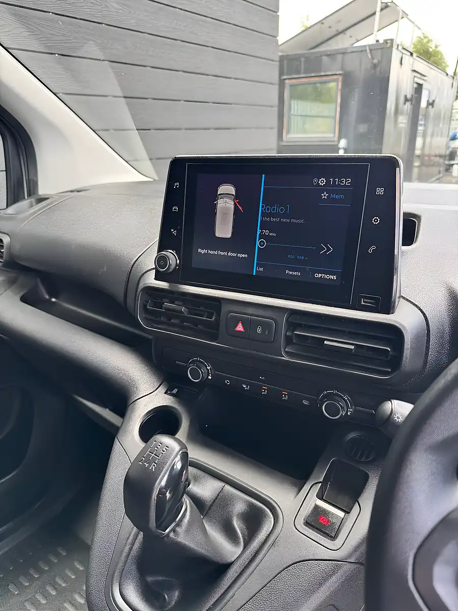 Used 2019 Peugeot Partner Professional Standard Panel Van Grey - Interior and Exterior details 14