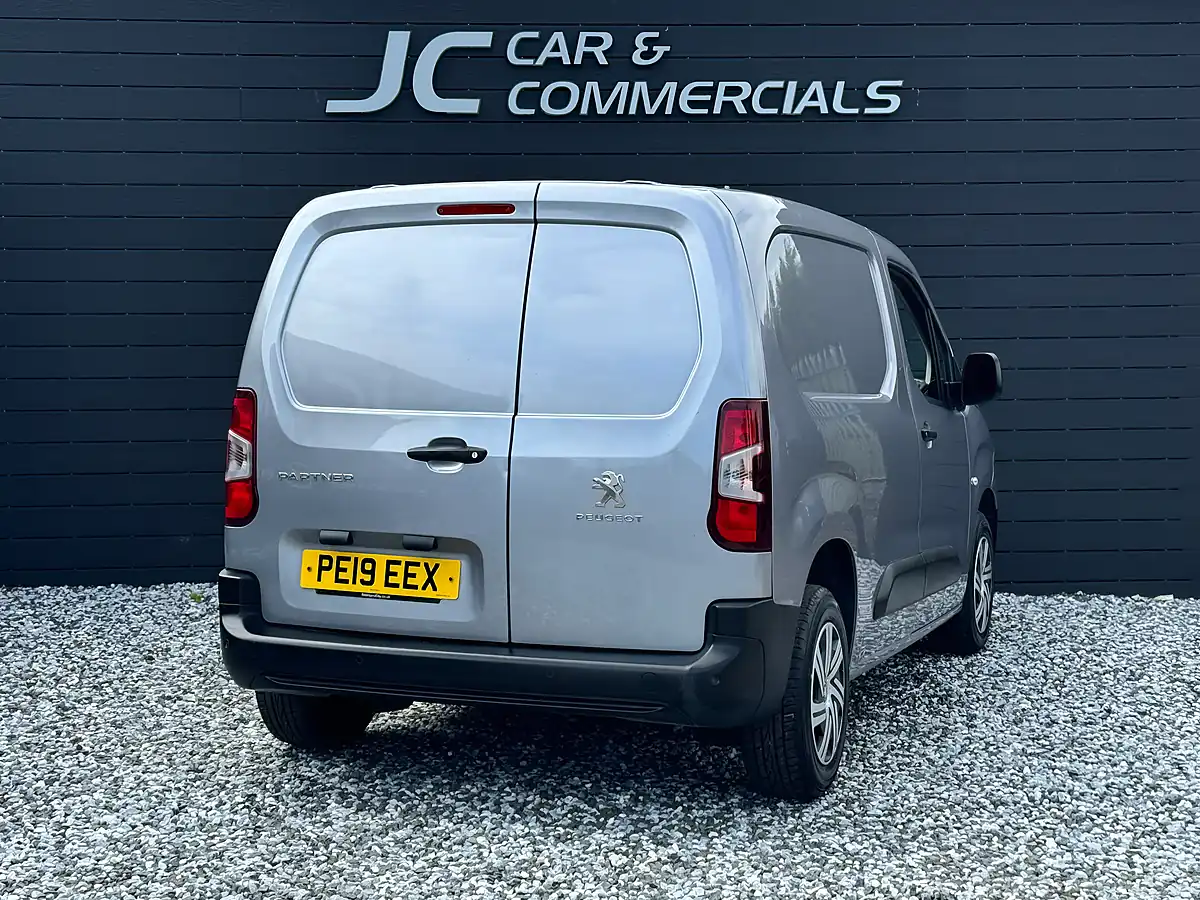 Used 2019 Peugeot Partner Professional Standard Panel Van Grey - Interior and Exterior details 3