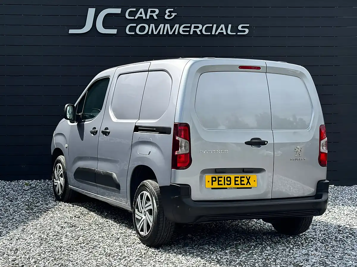 Used 2019 Peugeot Partner Professional Standard Panel Van Grey - Interior and Exterior details 5