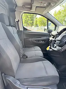 Used 2019 Peugeot Partner Professional Standard Panel Van White - Interior and Exterior details 14