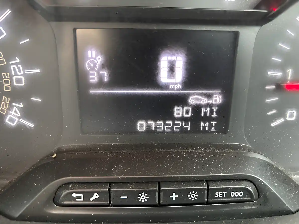 Used 2019 Peugeot Partner Professional Standard White - Interior and Exterior details 16