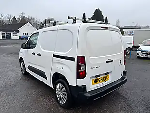 Used 2019 Peugeot Partner Professional Standard White - Interior and Exterior details 6