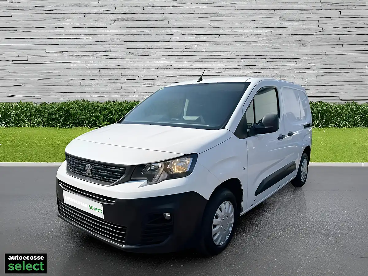 Used 2019 Peugeot Partner Professional Standard White - Interior and Exterior details 4