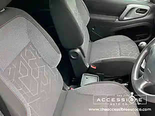 Used 2019 Peugeot Partner Tepee Active Blue - Interior and Exterior details 16