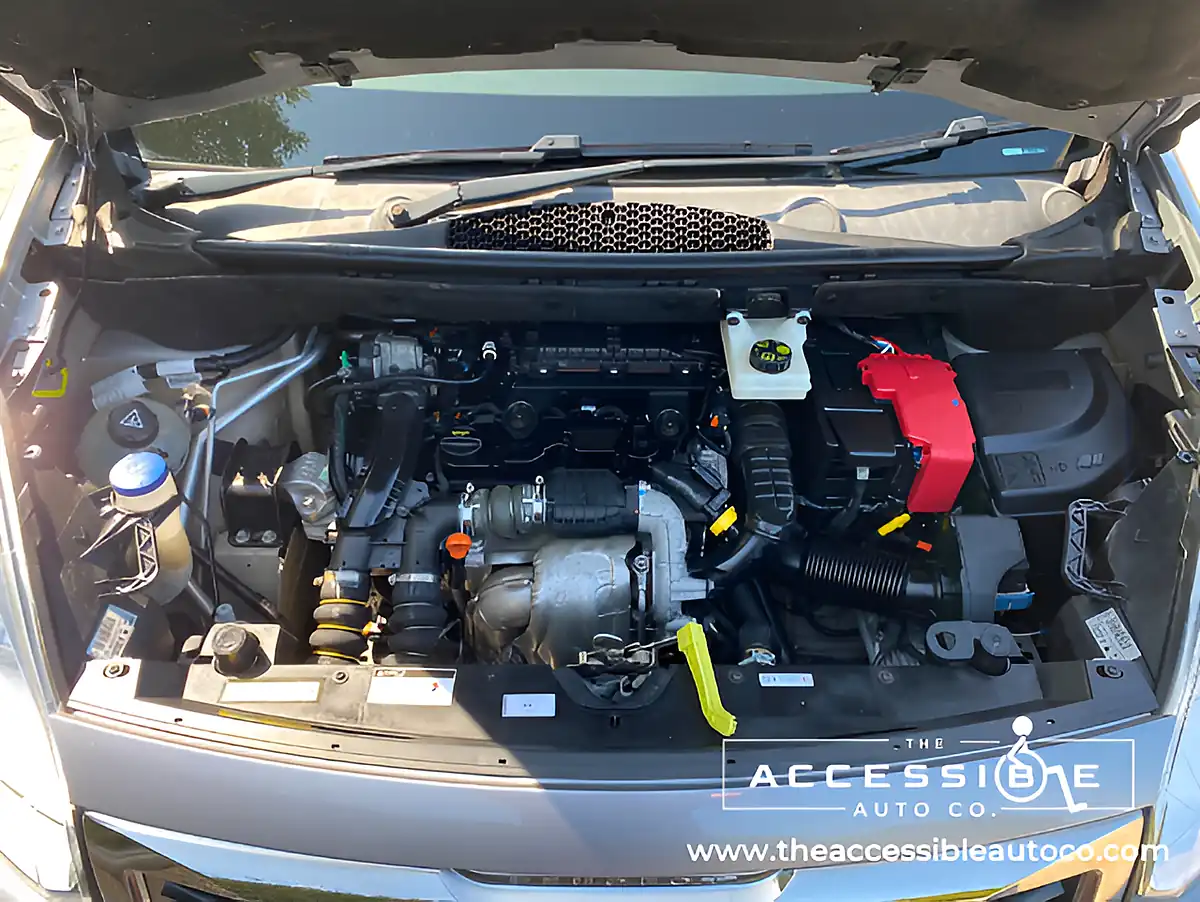 Used 2019 Peugeot Partner Tepee Active Horizon RS Grey - Interior and Exterior details 18
