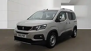 Used 2019 Peugeot Rifter Allure Beige - Interior and Exterior details 2