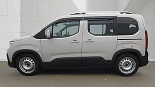 Used 2019 Peugeot Rifter Allure Beige - Interior and Exterior details 6