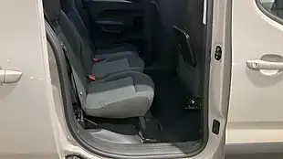 Used 2019 Peugeot Rifter Allure Beige - Interior and Exterior details 8