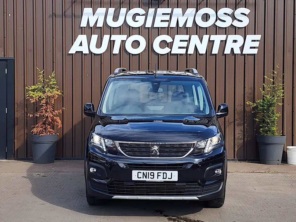 Used 2019 Peugeot Rifter Allure Black - Interior and Exterior details 3