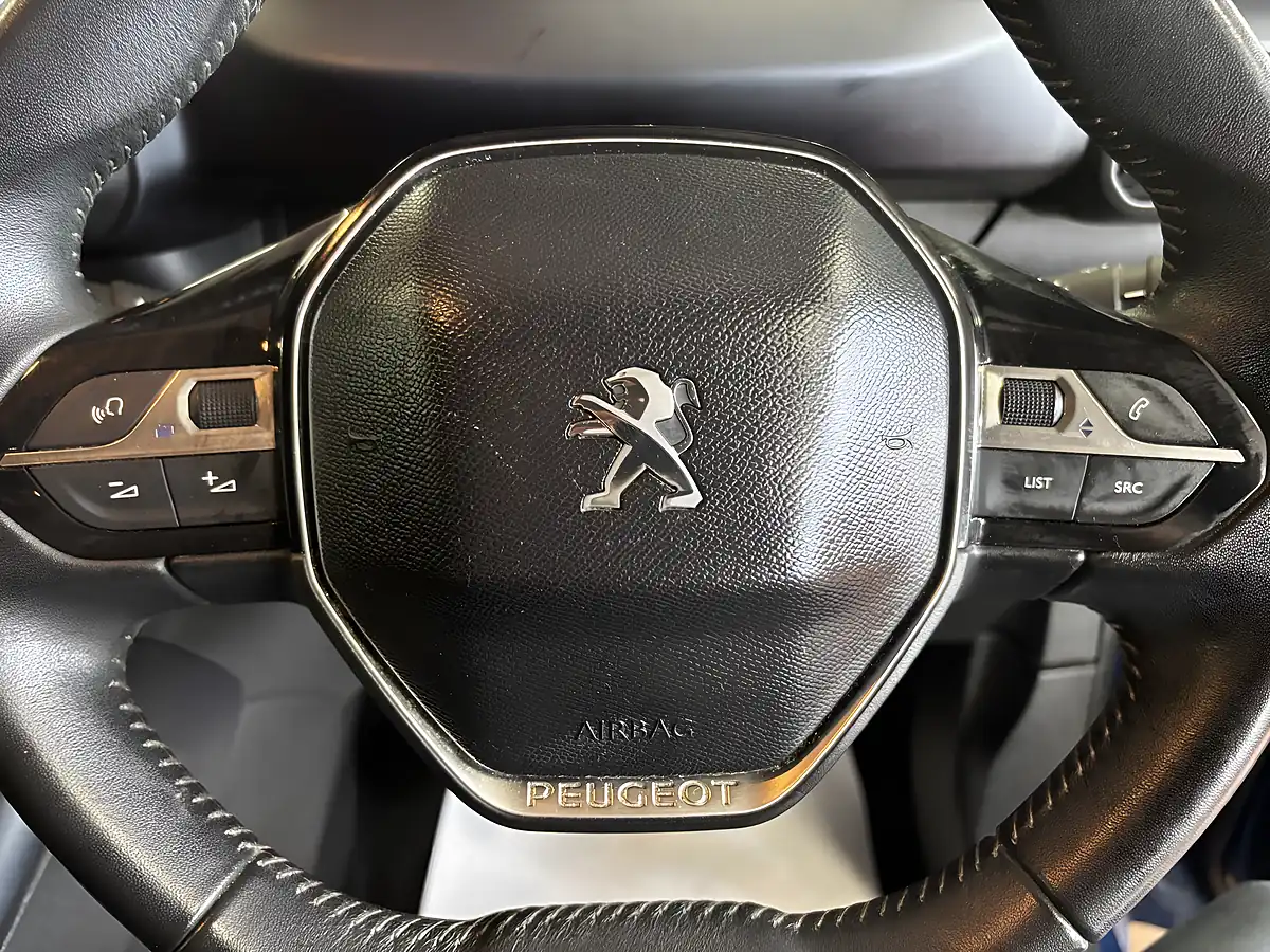 Used 2019 Peugeot Rifter Allure Blue - Interior and Exterior details 11