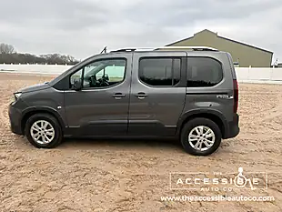 Used 2019 Peugeot Rifter Allure Horizon Grey - Interior and Exterior details 4
