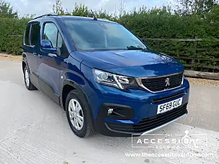 Used 2019 Peugeot Rifter Allure Horizon RS Blue - Interior and Exterior details 2