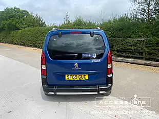 Used 2019 Peugeot Rifter Allure Horizon RS Blue - Interior and Exterior details 8