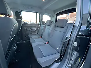 Used 2019 Peugeot Rifter Allure Onyx Black - Interior and Exterior details 16
