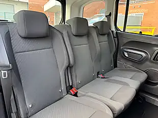 Used 2019 Peugeot Rifter Allure Onyx Black - Interior and Exterior details 17