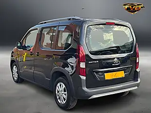 Used 2019 Peugeot Rifter Allure Onyx Black - Interior and Exterior details 7