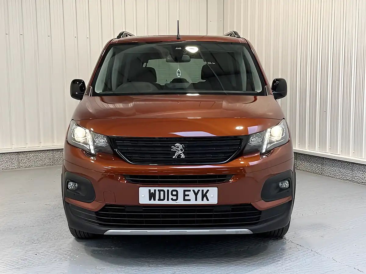 Used 2019 Peugeot Rifter GT Line Bronze - Interior and Exterior details 2