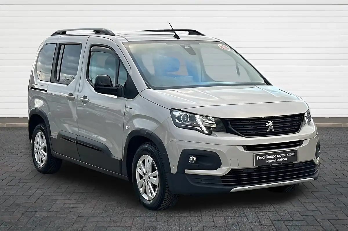 Used 2019 Peugeot Rifter GT Line Standard Beige - Front View