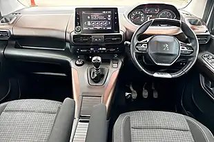 Used 2019 Peugeot Rifter GT Line Standard Beige - Interior and Exterior details 11