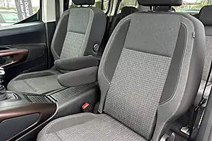 Used 2019 Peugeot Rifter GT Line Standard Beige - Interior and Exterior details 16