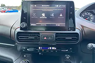 Used 2019 Peugeot Rifter GT Line Standard Beige - Interior and Exterior details 20
