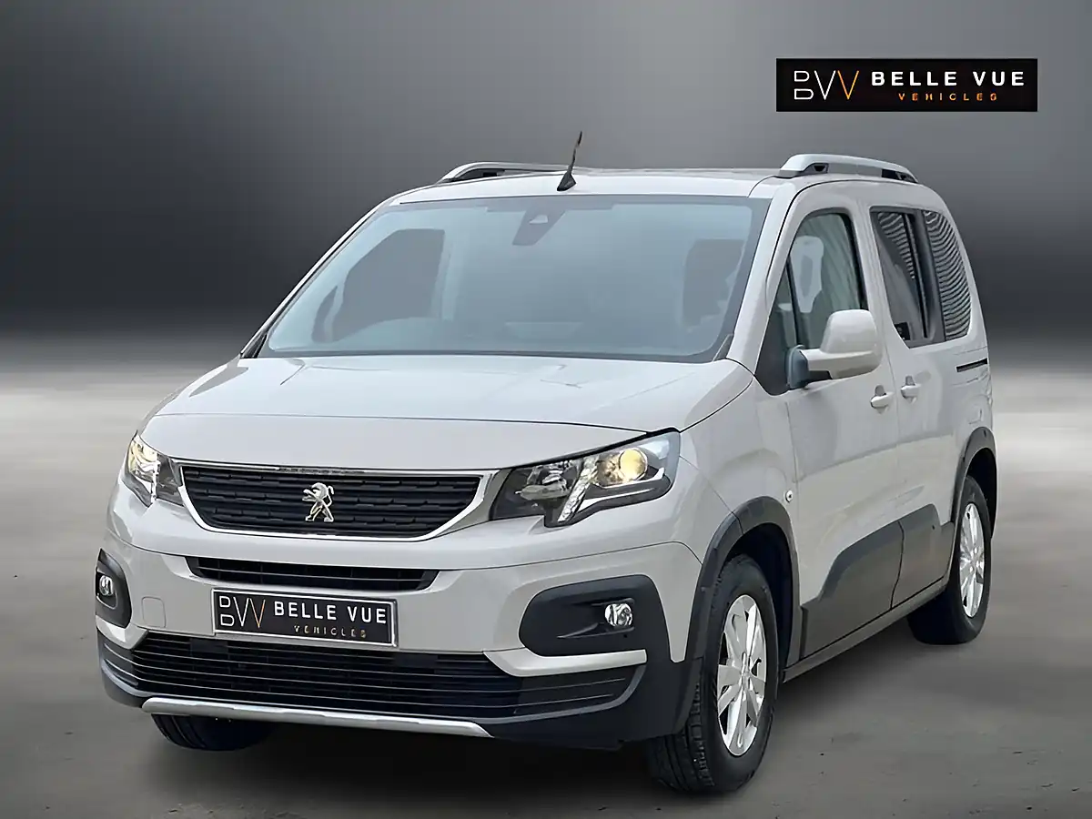 Used 2019 Peugeot Rifter Horizon Re Beige - Interior and Exterior details 9
