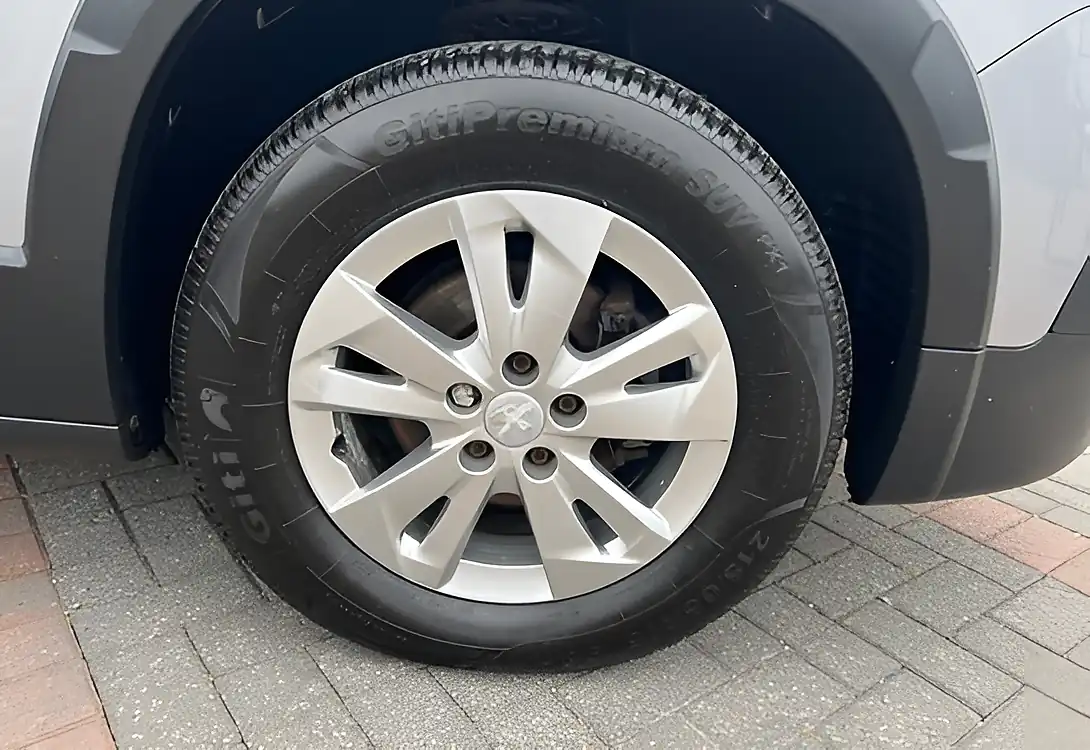 Used 2019 Peugeot Rifter Horizon Re Wav Grey - Interior and Exterior details 11