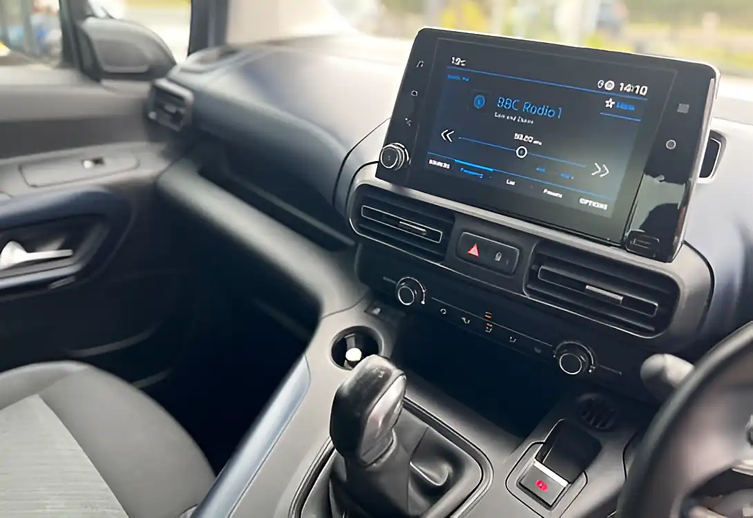 Used 2019 Peugeot Rifter Horizon Re Wav Grey - Interior and Exterior details 14