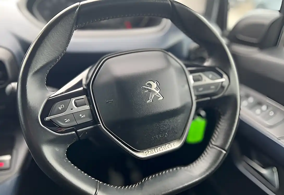 Used 2019 Peugeot Rifter Horizon Re Wav Grey - Interior and Exterior details 18