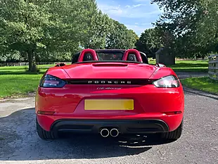 Used 2019 Porsche 718 Boxster Guards Red - Interior and Exterior details 5