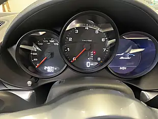Used 2019 Porsche 718 Boxster White - Interior and Exterior details 13