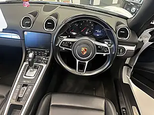 Used 2019 Porsche 718 Boxster White - Interior and Exterior details 17
