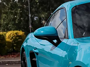 Used 2019 Porsche 718 Cayman Coupe Miami Blue - Interior and Exterior details 14