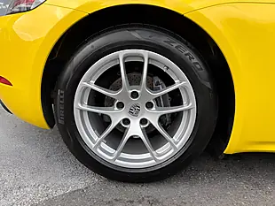 Used 2019 Porsche 718 Cayman Coupe Speed Yellow - Interior and Exterior details 14