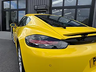 Used 2019 Porsche 718 Cayman Coupe Speed Yellow - Interior and Exterior details 15
