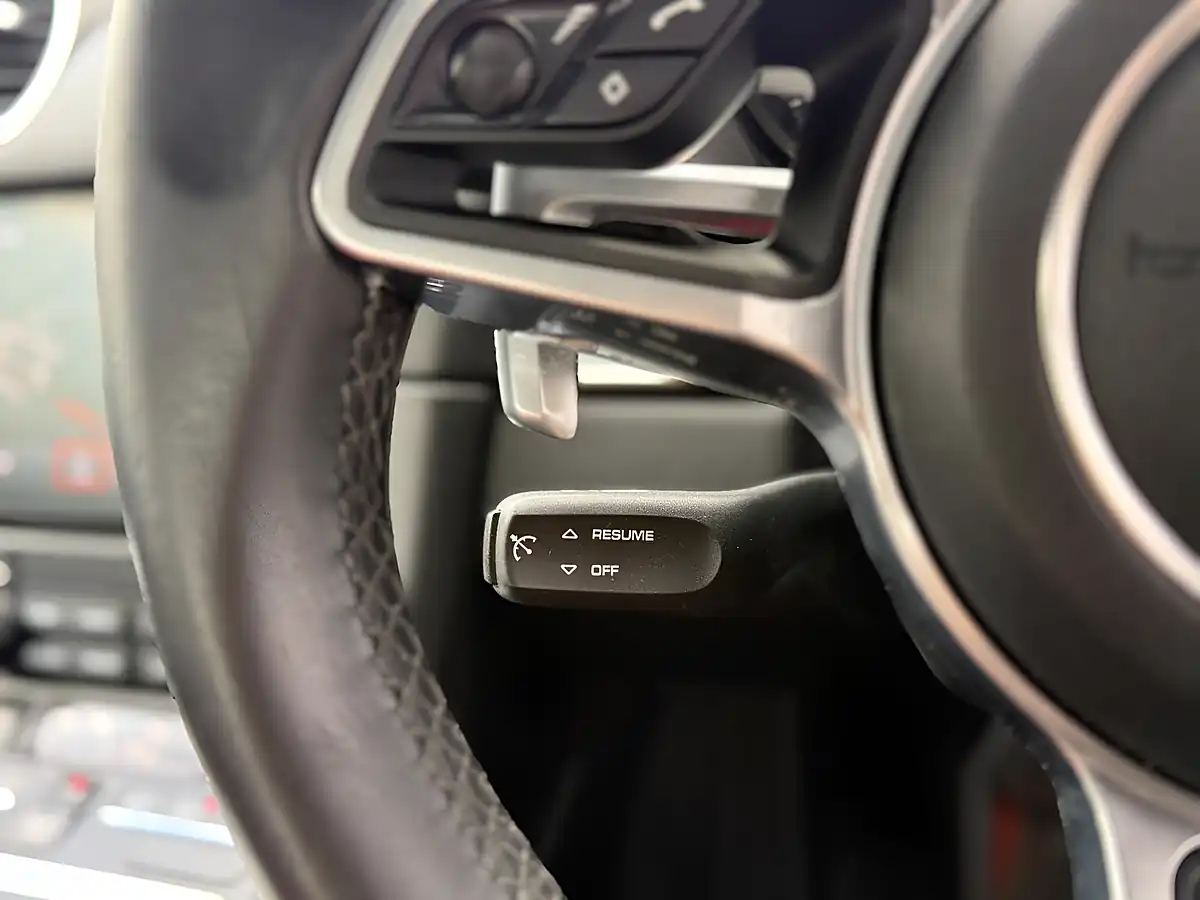 Used 2019 Porsche 718 Cayman Coupe Speed Yellow - Interior and Exterior details 19
