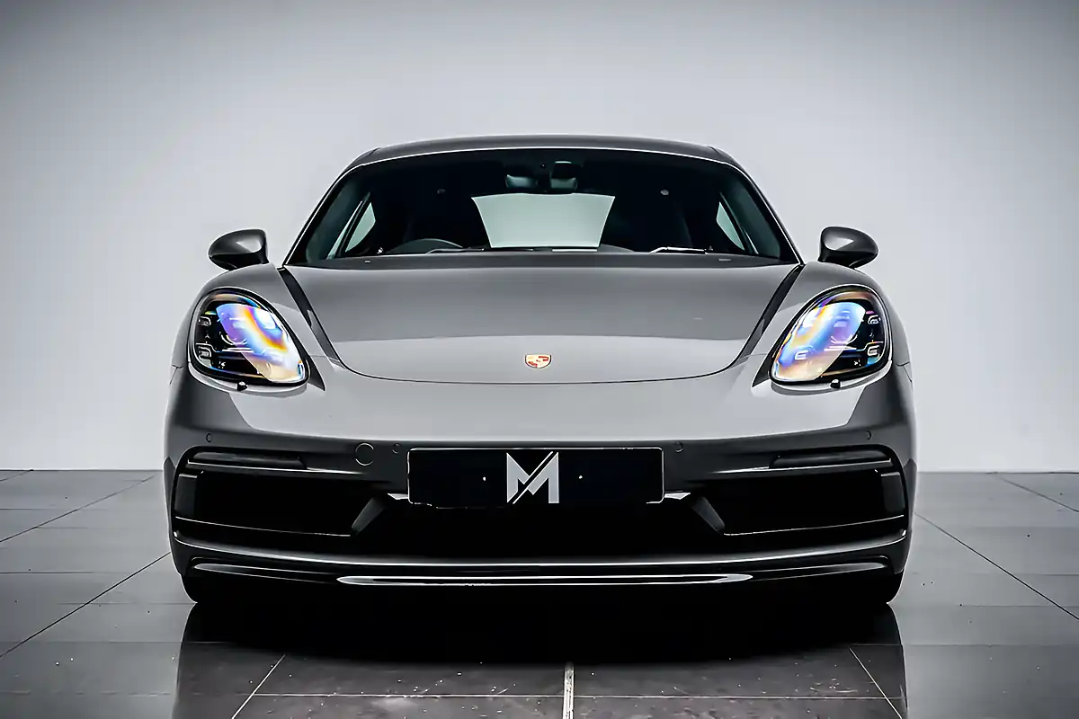 Used 2019 Porsche 718 Cayman Gts Grey - Interior and Exterior details 2
