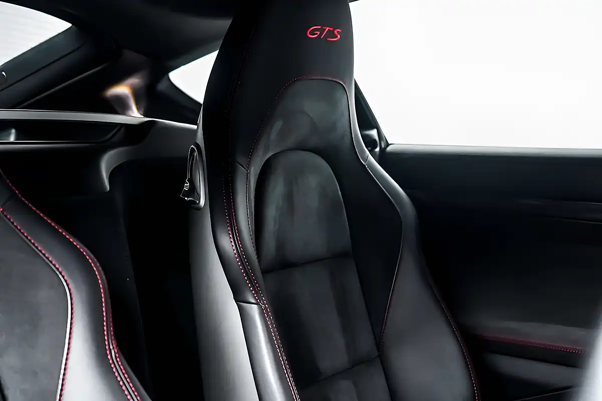 Used 2019 Porsche 718 Cayman Gts Grey - Interior and Exterior details 3
