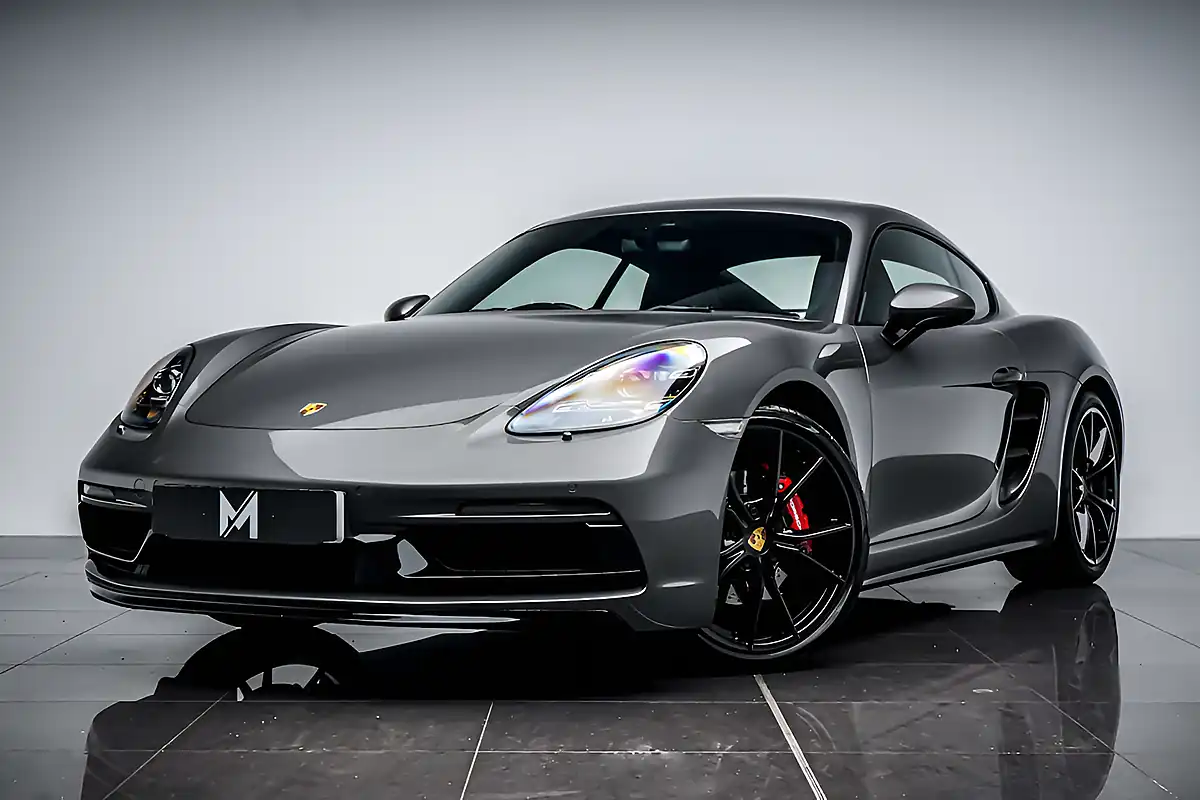 Used 2019 Porsche 718 Cayman Gts Grey - Interior and Exterior details 5