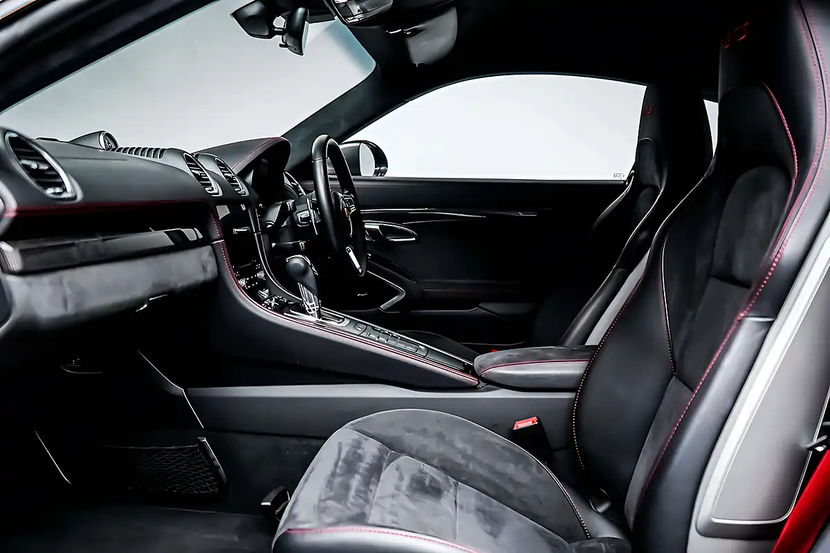 Used 2019 Porsche 718 Cayman Gts Grey - Interior and Exterior details 6