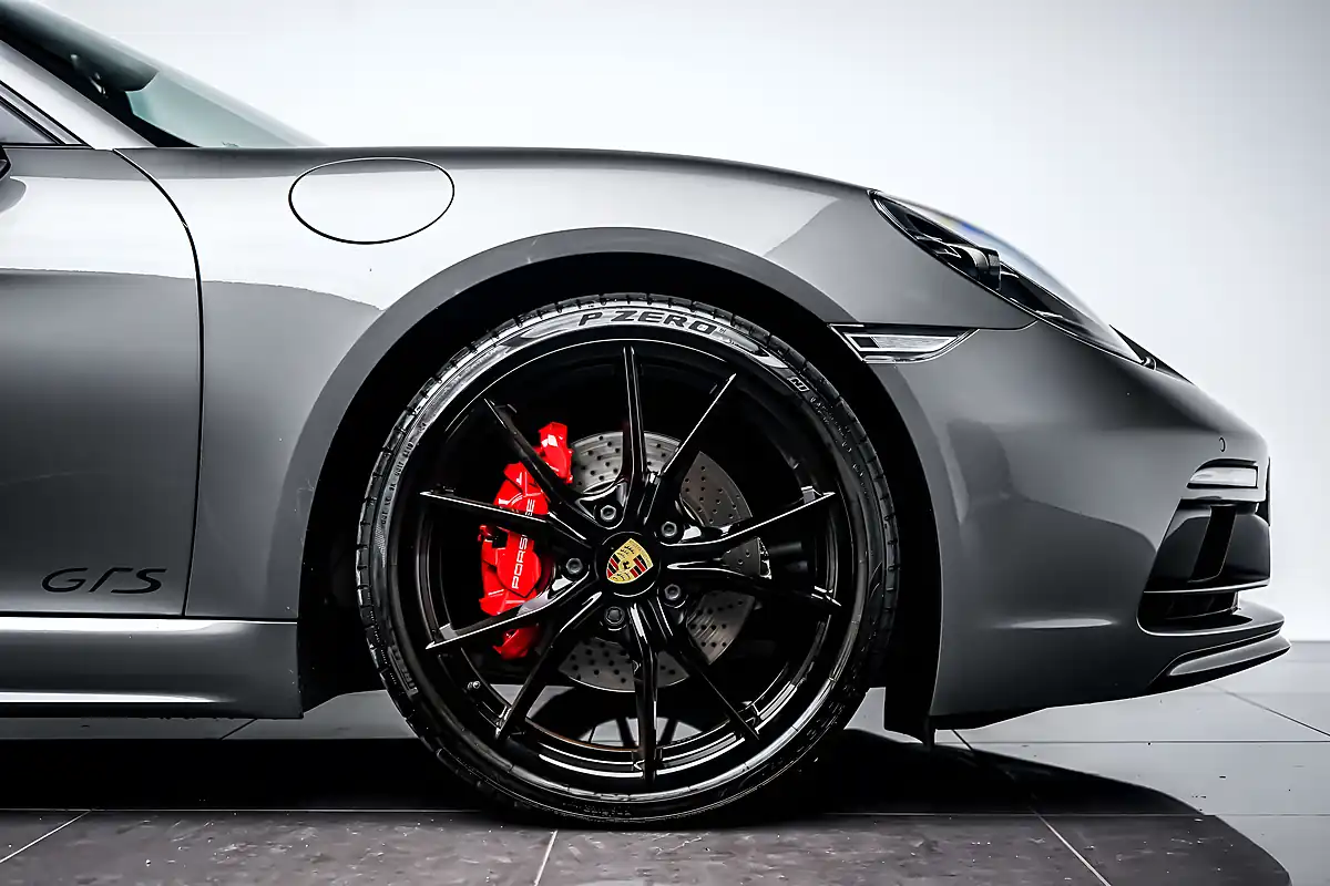 Used 2019 Porsche 718 Cayman Gts Grey - Interior and Exterior details 9