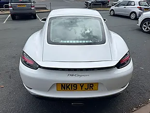 Used 2019 Porsche 718 Cayman Polar White - Interior and Exterior details 11