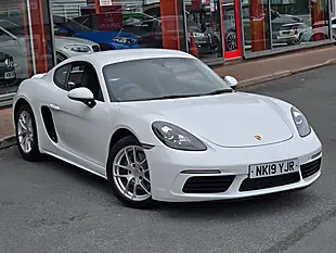 Used 2019 Porsche 718 Cayman Polar White - Interior and Exterior details 9