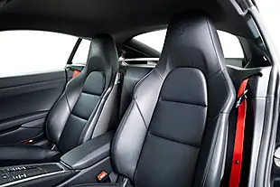 Used 2019 Porsche 718 Cayman T Black - Interior and Exterior details 10
