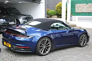 Used 2019 Porsche 911 Carrera 4S Blue - Interior and Exterior details 7