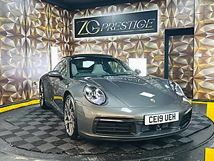 Used 2019 Porsche 911 Carrera 4S Grey - Interior and Exterior details 15