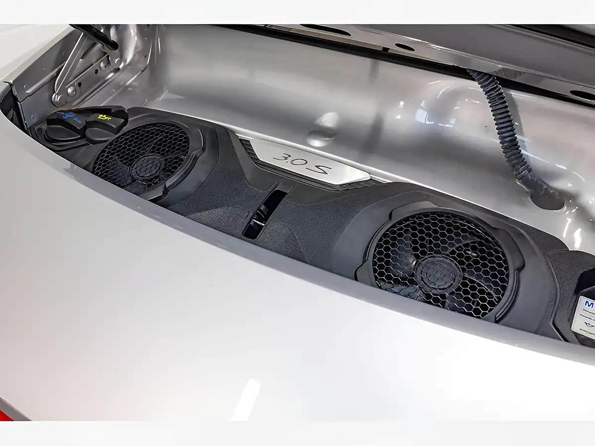 Used 2019 Porsche 911 Carrera S Silver - Interior and Exterior details 11