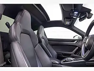 Used 2019 Porsche 911 Carrera S Silver - Interior and Exterior details 16